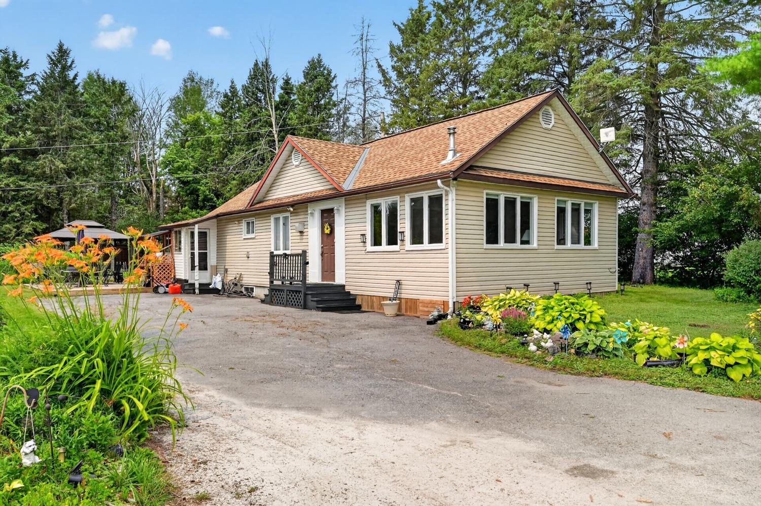 Sold property represented by Chris Hilliard Realty